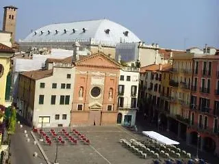 Diamantino Town House Готель типу 